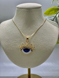 The Eye Pendant Necklace